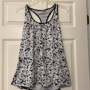 Fabletics black and white racer back tank top